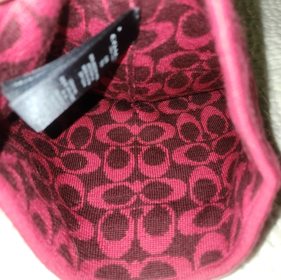 NWOT Coach Beanie Hat - Picture 3 of 4